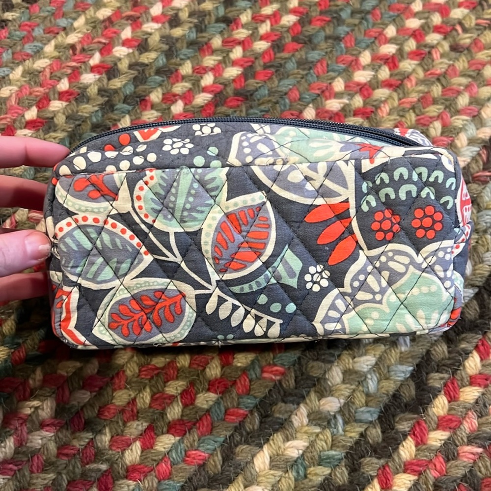 Vera Bradley cosmetic bag. Used like new.